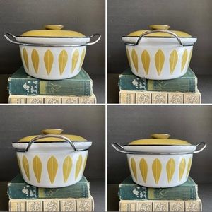 MCM Catherine Holm dish